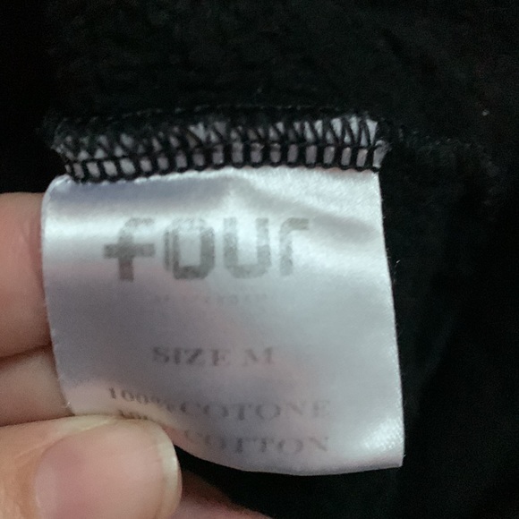 Four Amsterdam black hoodie - Picture 6 of 7